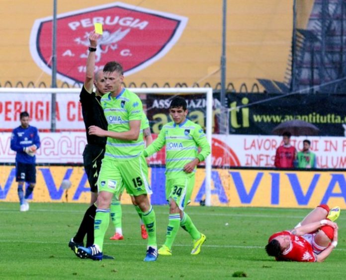 Grifo: AAA cercasi difensore. Il Perugia scandaglia il mercato alla ricerca di un centrale che soddisfi parametri economici e tecnici. Ora l'obiettivo numero uno è Salamon