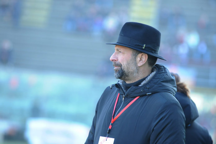 Ennesima ‘alzatina’ di Santopadre che annulla le speranze di tifosi e attacca stampa e media