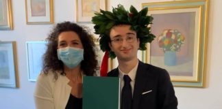 Riqualificazione del "Curi": ecco la tesi di laurea di Federico Ceccarini. Grande tifoso del Perugia e gestore di una fan-page sui social, ha così ottenuto la corona d'alloro del corso magistrale in sviluppo sostenibile