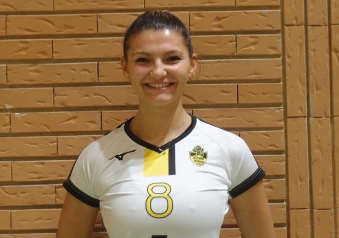 La School Volley Perugia conferma la sua presenza in B2. Ai saluti la centrale Alexandra Mitu