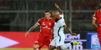 A Crotone il cielo è sempre più blu. Empoli, che delusione! I calabresi festeggiano la A con una bella vittoria sul Frosinone, mentre i toscani rimediano una clamorosa "manita" dal Cosenza