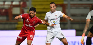 Capone alla Ternana: "Derby, non vedo l'ora". L'ex grifone si presenta: "Sono un professionista, penso solo alle fere"