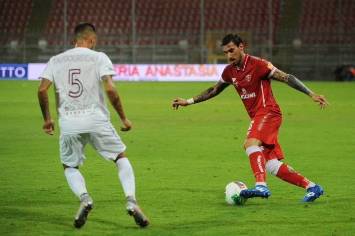 Probabile formazione: allarme fascia mancina. Ancora out Di Chiara cui si aggiunge Falasco. Torna Iemmello dal primo minuto