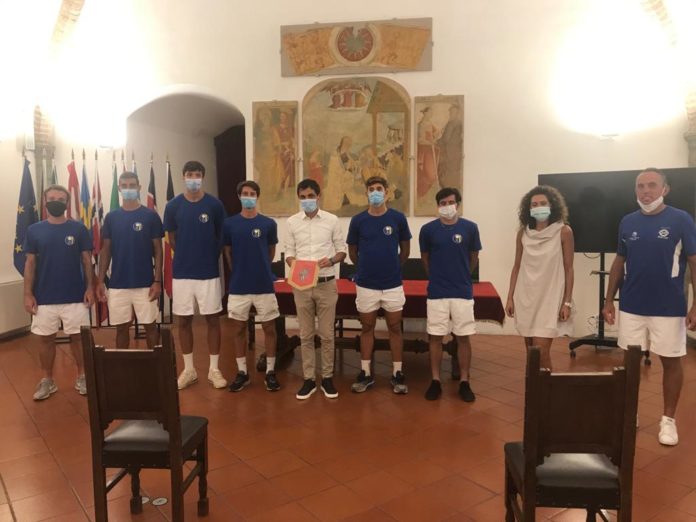Junior Tennis Perugia in A1: arriva il riconoscimento del Comune. Sindaco e Assessore allo Sport hanno ricevuto presso la Sala della Vaccara la squadra fresca di promozione in massima serie