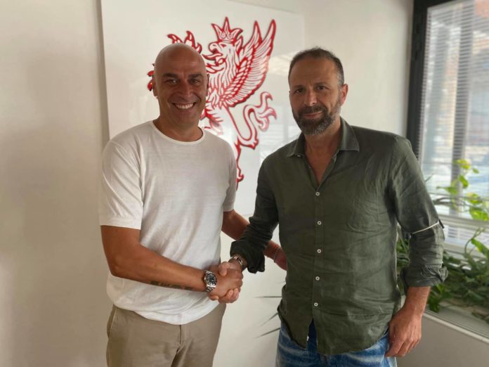 Dopo Baldini arrivano le dimissioni anche da parte del direttore sportivo 