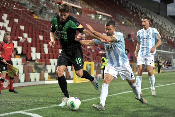 Perugia: staffetta nella corsia mancina. Di Chiara va a Reggio Calabria, lo sostituisce lo svincolato Crialese