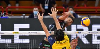 Sir, Solè: "Non era facile vincere". Il centrale argentino all'esordio con Perugia: "Emozionato, i tifosi si sono fatti sentire"