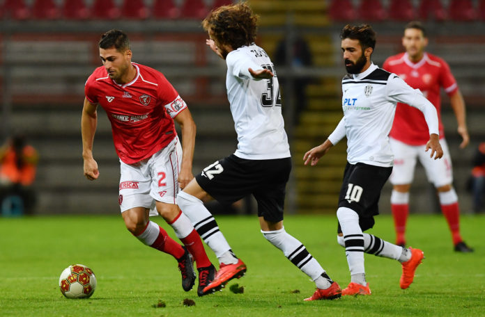 Grifo, probabile formazione: due ballottaggi. Rosi cerca un posto in difesa, Falzerano insidia Sounas