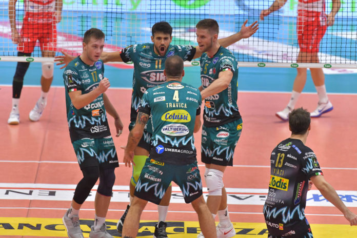 La Sir mette k.o. gli ex di Piacenza. Alla truppa di Bernardi non riesce lo sgambetto, Perugia trionfa 3-1 in trasferta