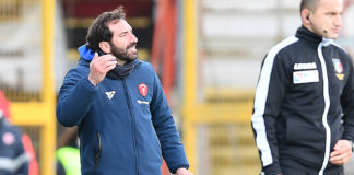 Caserta: "Dimostriamo di essere all'altezza della capolista". Il tecnico del Grifo: "Sudtirol camaleonte, difficile preparare la gara. Bianchimano non al top ma ci sarà"