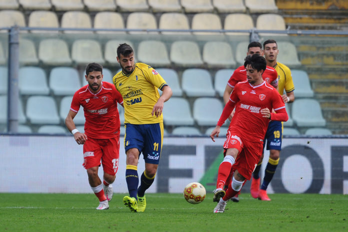 Altra tegola: nuovo positivo nel Grifo. A poco dall'inizio del match col Padova il Perugia registra una nuova defezione