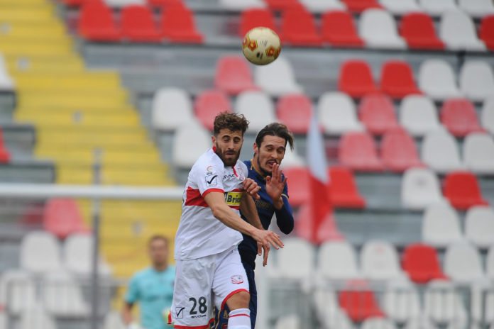 Vis Pesaro - Perugia: Top e Flop. Il ministero della difesa va ad Angella, Kouan decisivo