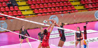 La Bartoccini non completa la rimonta: Busto vince al tie-break. Serata amara per le perugine che, sotto di 2 parziali, portano la gara al quinto set. Ma alla fine arriva solo un punto