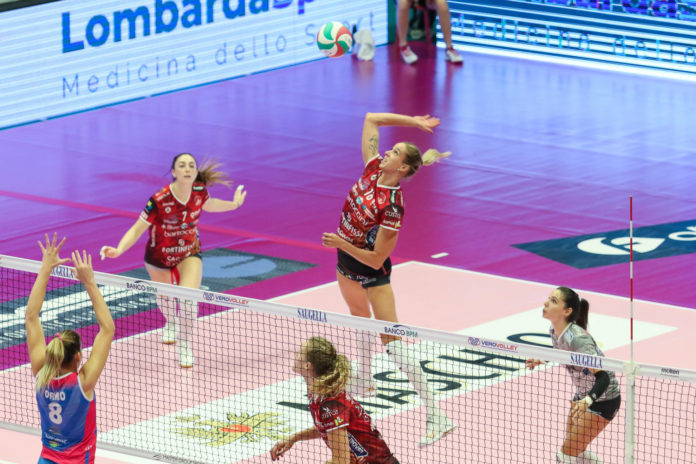 La Bartoccini dura un set, Monza fa la voce grossa (3-1). Le perugine cadono in trasferta dopo un inizio gara incoraggiante. Ortolani: 