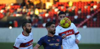 Sounas: "Caserta grande mister e uomo, darò tutto per il Grifo". Il centrocampista del Perugia: "La concorrenza a centrocampo è una gioia, ma i tifosi ci mancano troppo"