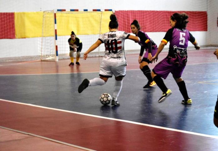 Il Perugia Futsal Femminile subisce la rimonta del Francavilla. Al vantaggio di Pezzolla, le abruzzesi rispondono con un tris
