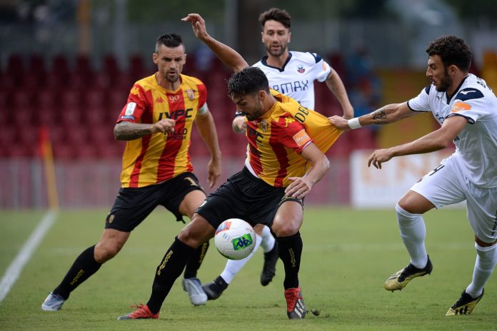 Grifo, il retroscena: tentativo per Del Pinto. Il Perugia ha provato ad agganciare il centrocampista ormai ex Benevento: ora è un nuovo giocatore della Reggiana