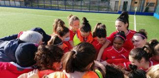 “Credo che il lavoro ripaghi sempre e noi dal primo allenamento, anche essendo una squadra molto giovane, abbiamo sempre dato tutto. I nostri sacrifici si sono sempre visti e, partita dopo partita, siamo cresciute sia come gioco che come squadra. È stato bellissimo segnare, soprattutto perché è stato il mio primo gol in serie B, un gol importante per la squadra. La nostra forza è il gruppo, noi in campo ci aiutiamo, ci incitiamo sempre e le più “grandi” cercano sempre di aiutare le piu giovani”. Anche nelle parole di Elisabetta Tola, che ha chiuso la gara con una grande performance, si evidenzia la soddisfazione di tutta la squadra: “Siamo contente di aver portato a casa un pareggio prezioso, conquistato con tanto sacrificio da parte di tutte. L’unione del gruppo è stata la nostra forza perché ognuna di noi ha dato tutto fino all’ultimo minuto. Continueremo a lavorare per migliorarci e preparare la prossima gara”.