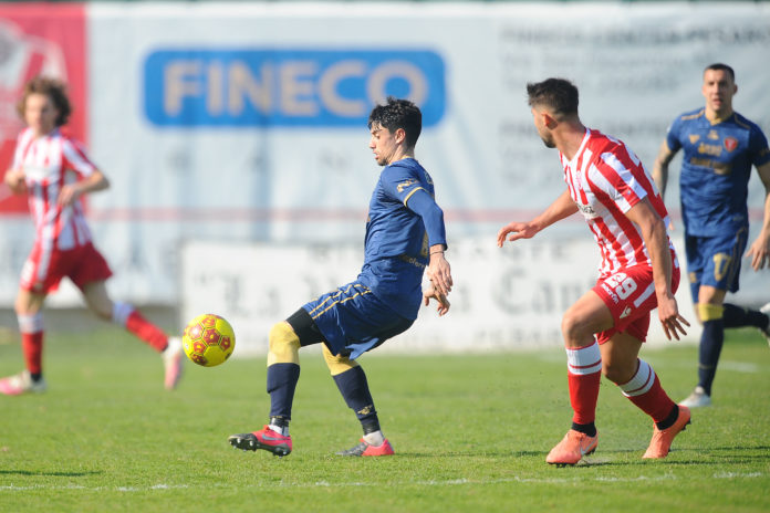 Grifo, la 'probabile': Elia fa il gambero, Burrai riposa. A Cesena il numero 7 può tornare al ruolo di terzino, la regia affidata a Moscati. Falzerano out, Murano in