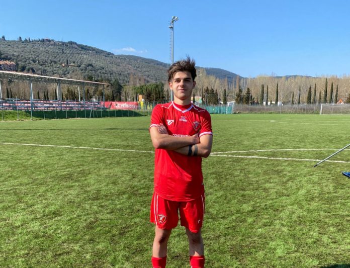 Nel recupero della prima giornata di campionato il Perugia batte 2-0 il Teramo. Protagonista di giornata Mattia Russo che nel giro di otto minuti realizza una doppietta. Nella prima rete riceve palla in area, dopo una triangolazione Mancino-Maisto, e trafigge il portiere nell'angolino basso. Poco dopo, recupero di Galeotti che serve Mancino, passaggio filtrante per Russo che davanti al portiere non sbaglia. Nel finale il palo di Seghetti, al termine di una bella azione corale, legittima il risultato. Sei punti nelle prime due gare per il gruppo biancorosso. 