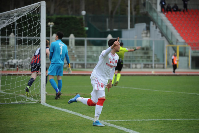 Minimo sforzo, massima resa: il Grifo passa di misura a Imola. Elia sfrutta un errore di Boccardi e firma il blitz 