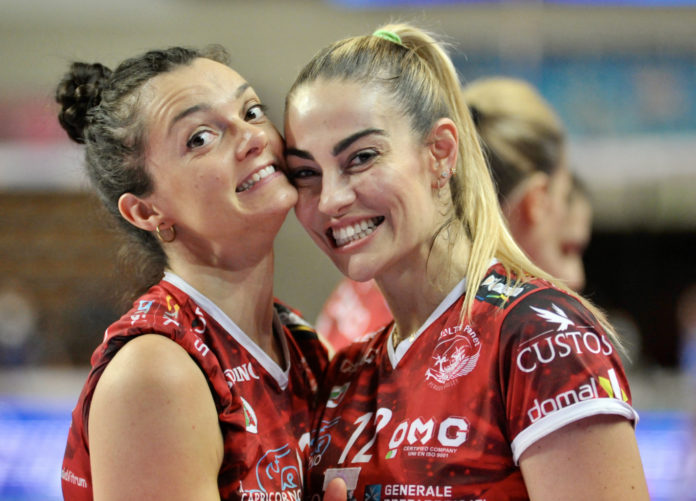 La Bartoccini prova ad allungare la contesa. Battere Novara al PalaBarton per portare la serie a gara 3: questo l'obiettivo delle ragazze di Mazzanti 