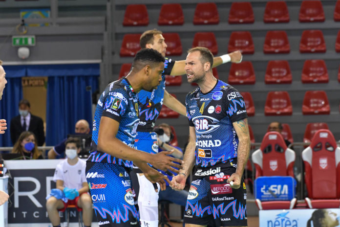 Sir Perugia e Connesi: c’è il rinnovo della partnership. L'azienda di telecomunicazione al fianco della squadra di Sirci per il sesto anno consecutivo 