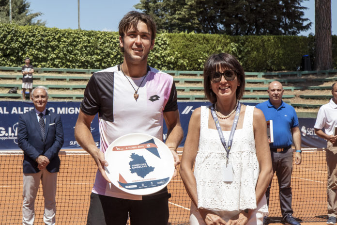 Internazionali di Perugia: trionfa Etcheverry. L'argentino batte in finale l'ucraino Sachko