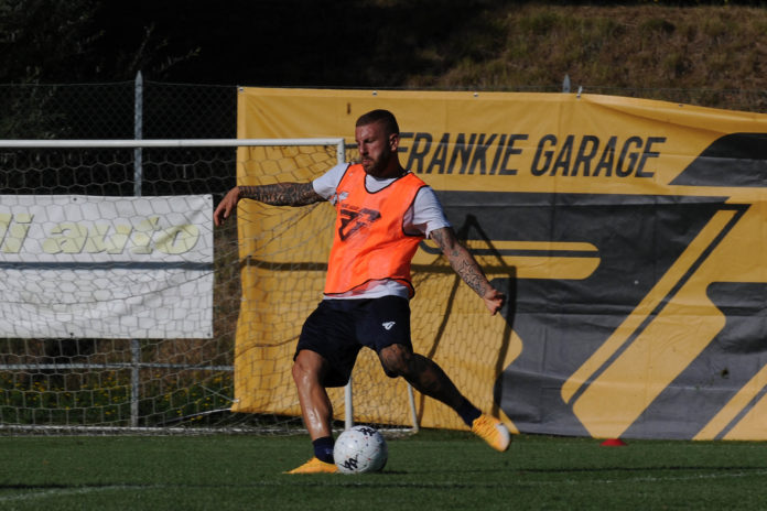 La pre-season del Grifo si apre con un facile 8-0. Nel test col Sulpizia apre Burrai e chiude Lunghi