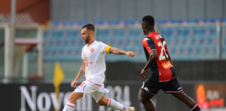 Lesione muscolare per il regista sardo