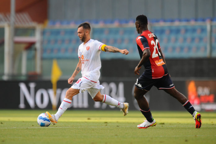 Lesione muscolare per il regista sardo