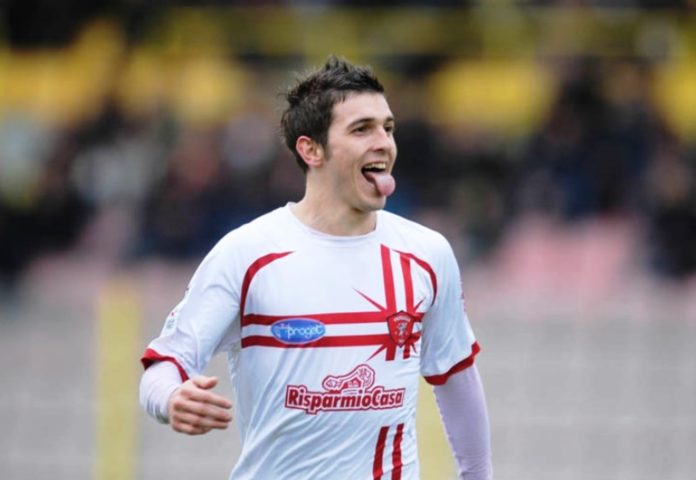 Il centrocampista di Perugia e Alessandria: 