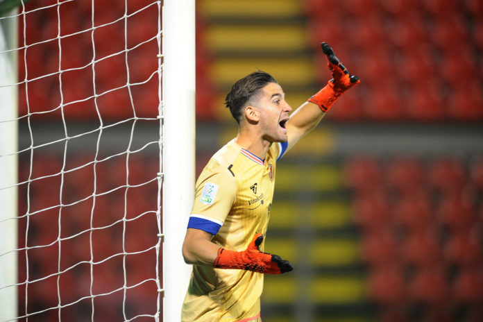 Chichizola e Angella chiudono la saracinesca, De Luca non lascia il segno