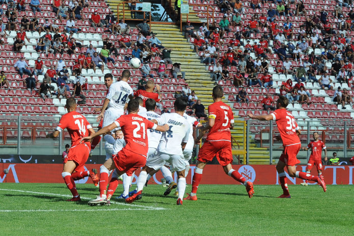 L'Alvinismo non decolla: col Cosenza due punti persi. E ora inizia il ciclo terribile