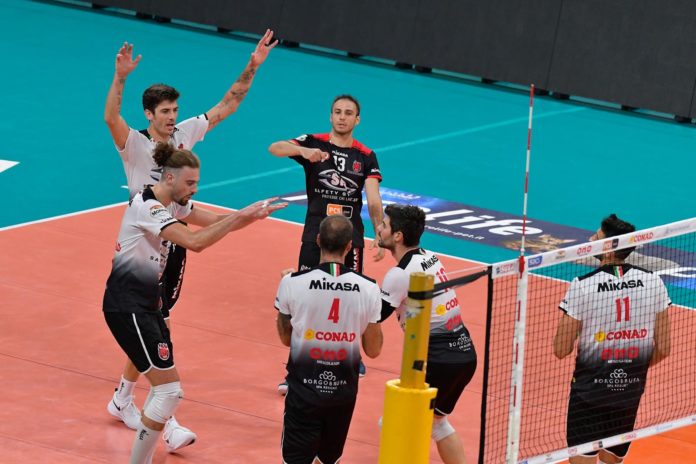 Sir: il primo test è ok. Contro Ravenna arriva un 3-0 senza alcuni big e con in campo l'ex Lanza