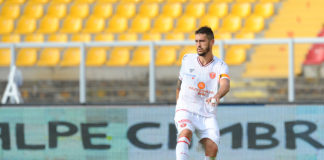 Per i rossoblù squalifiche ad un dirigente e a Kargbo. Il Grifo raccoglie solo un'ammonizione ad Angella oltre allo stop di un operatore sanitario