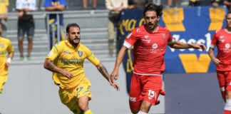 Il centrale torna dal primo minuto, Rosi verso la panchina. Ghion e Vanbaleghem al ballottaggio