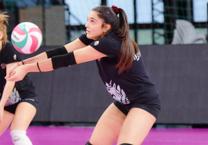 La schiacciatrice classe 2004: 