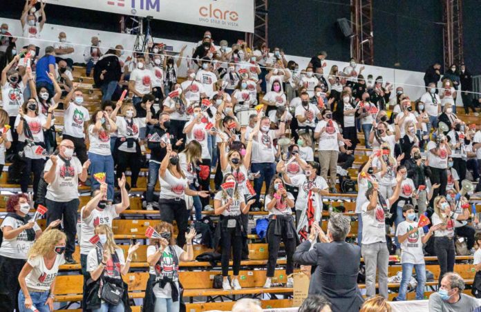 Solé, Mengozzi e Rychlicki commentano il successo su Cisterna e l'abbraccio ai tifosi dopo un anno di 'porte chiuse' 