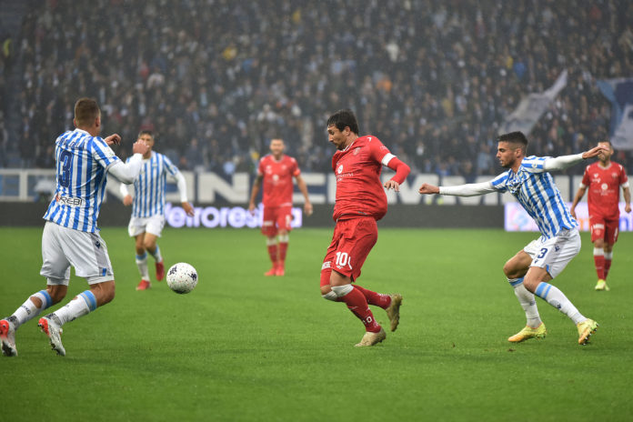 Il brasiliano di nuovo al fianco di De Luca, Ferrarini confermato sulla destra. Murano nemmeno in panchina? 