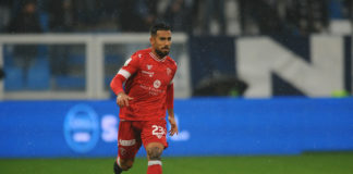 L'argentino torna al centro della difesa, l'esterno sarà il "quinto" di destra