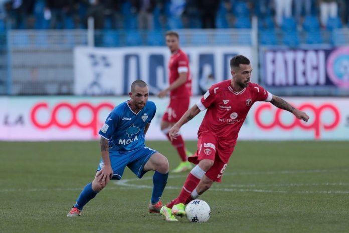 E' il regista sardo a conquistare l'ultima tappa del trofeo. Angella sempre primo, Falzerano lo insegue