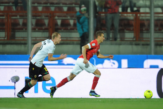 L'attaccante del Grifo: 