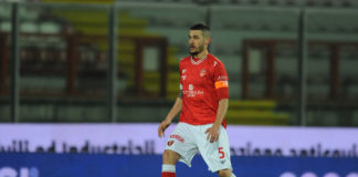 In difesa torna Angella, sulle fasce Falzerano e Lisi. Davanti C'è De Luca