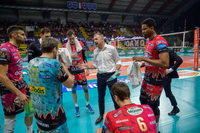 Il tecnico della Sir: 