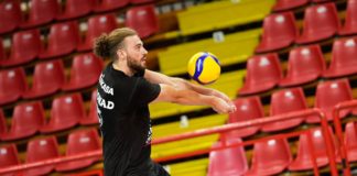 Il regolamento del torneo europeo non prevede rinvii: con dieci giocatori Perugia cercherà l'impresa in casa del Fenerbahce