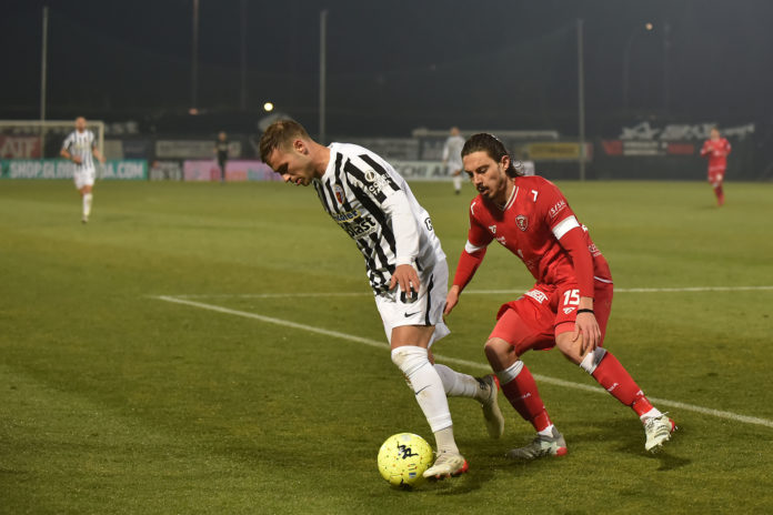 Il difensore del Perugia: 