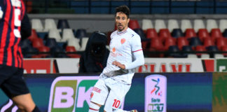 Due reti nella ripresa dei dorici affossano un Perugia che non approfitta dei passi falsi di Cesena e Torres. Solo per le statistiche il gol della bandiera di Seghetti