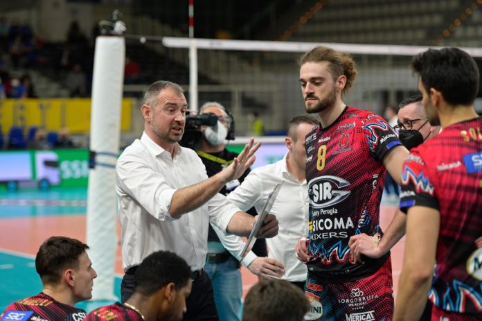 Il tecnico della Sir commenta il successo in Champions con Trento: 