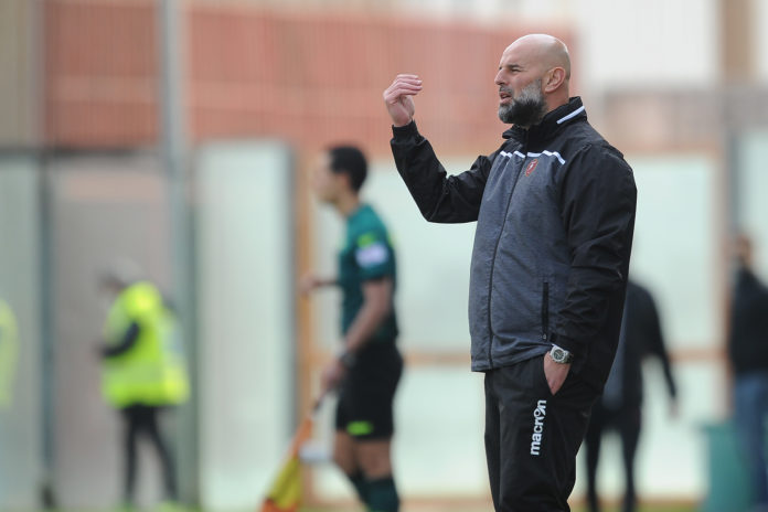 Nasti ribalta il derby del 